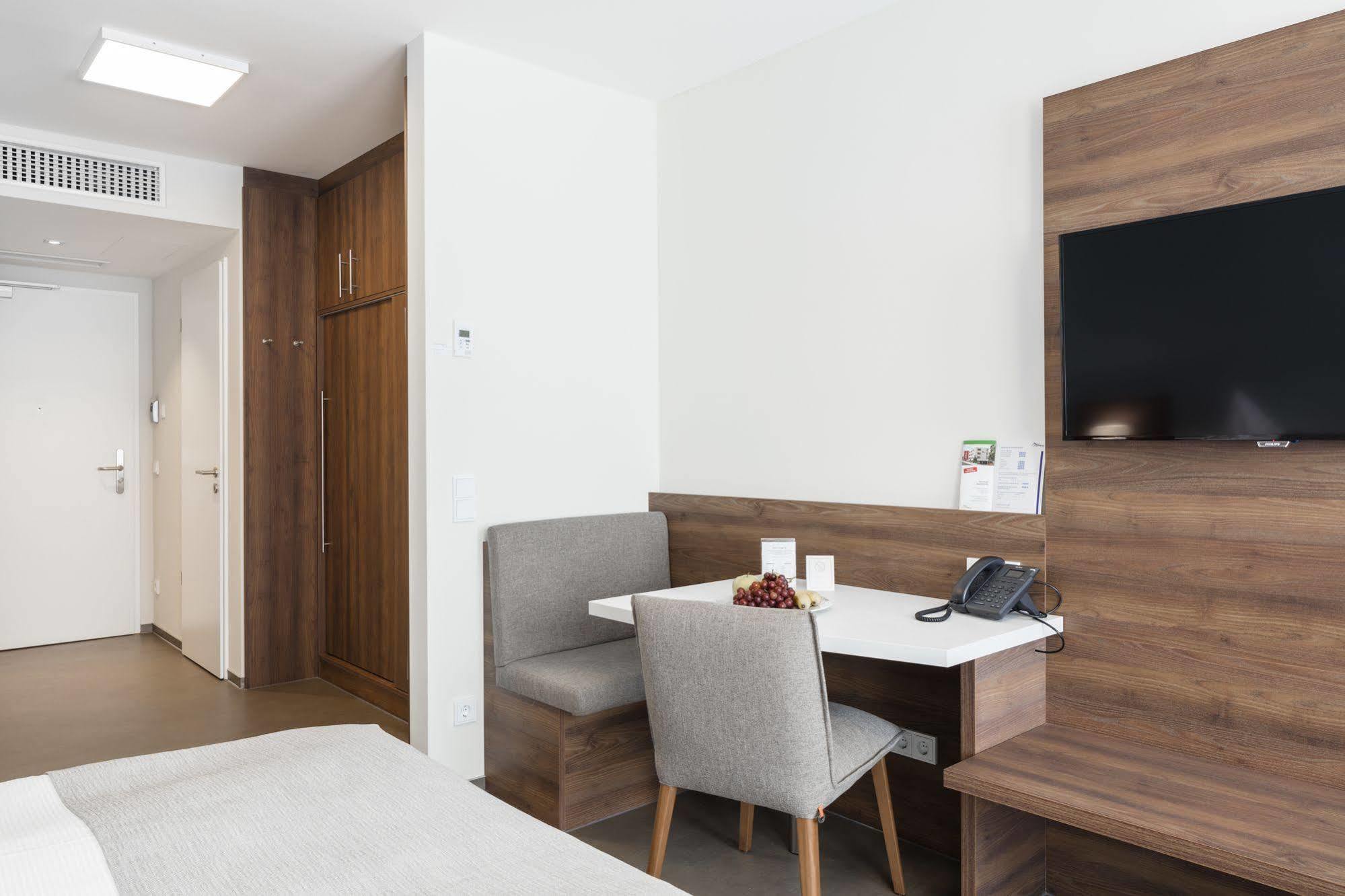 Apart-Hotel Firstboarding Байройт Екстериор снимка